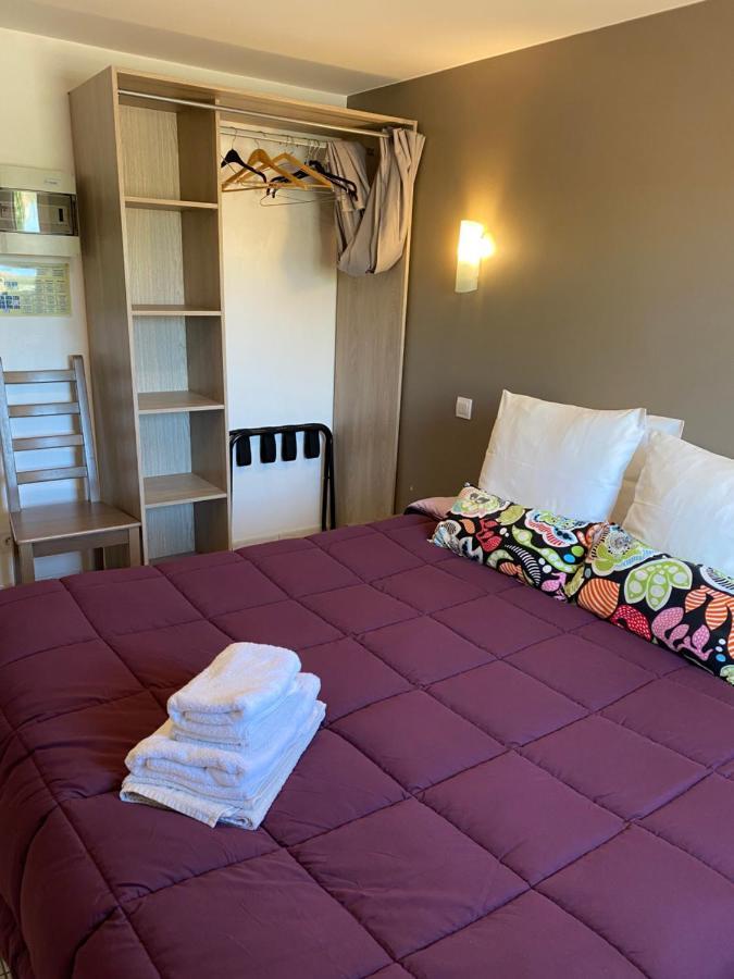 LOGIS Hôtel La Chaumière Marseillan (Herault) Exterior foto
